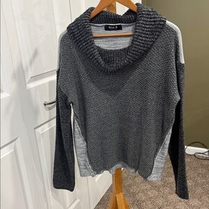 Color Block Grey Blue B